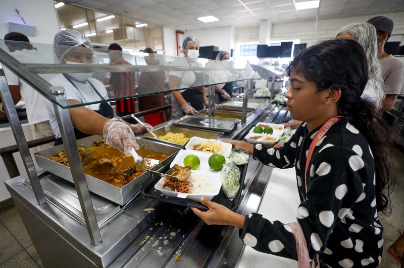Cardápio especial marca a Sexta-feira Santa nos restaurantes comunitários do DF